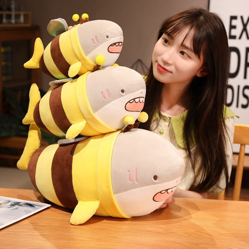 Kawaii Shark Bee peluche muñeca regalo de cumpleaños